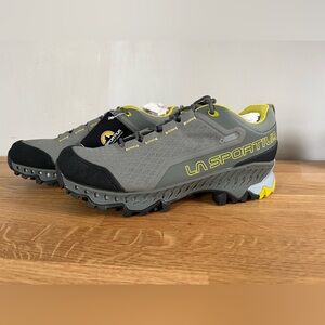 La Sportiva Womens Spire GTX Hiking Boot Shoe, Women's US 8, Clay/Celery